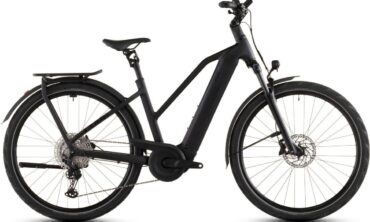 Cube KATHMANDU HYBRID PRO 800 2026